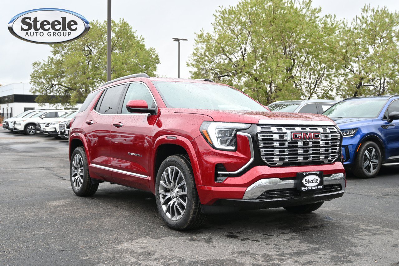 New 2027 GMC Terrain Denali AWD/4WD image 3