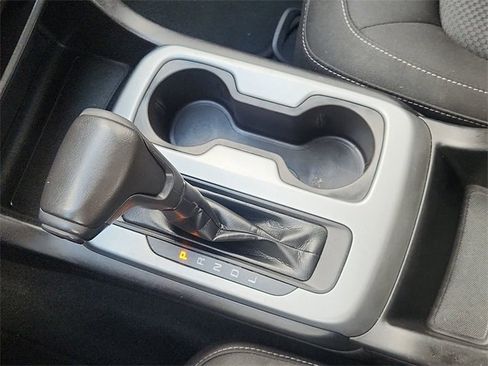 Used 2019 Chevrolet Colorado LT image 15