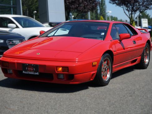 Used 1990 Lotus Esprit SE RWD image 1