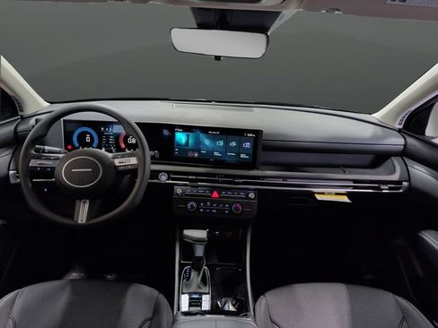 New 2026 Hyundai Tucson SE image 5