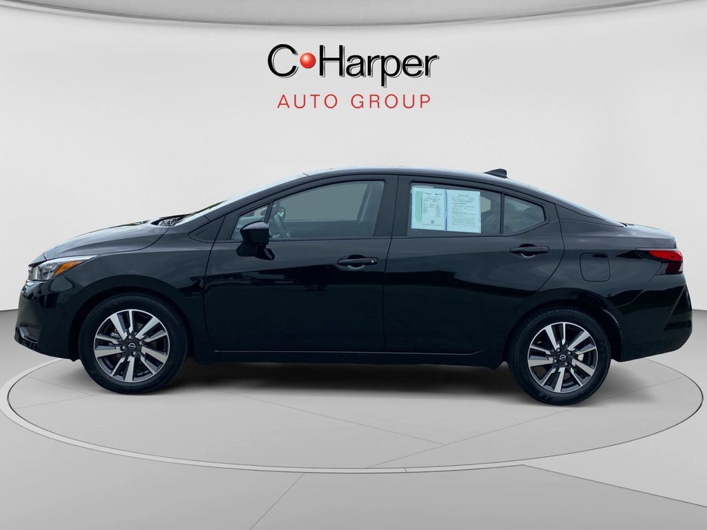 Used 2025 Nissan Versa SV FWD image 6