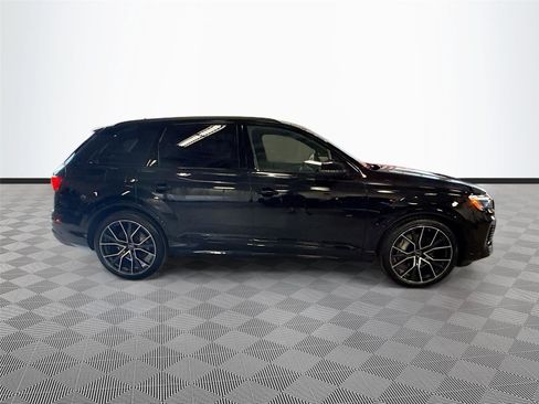 Certified 2025 Audi Q7 3.0T Premium Plus w/ Premium Plus Package AWD/4WD image 8