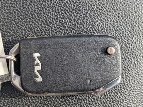 Used 2023 Kia Forte LXS FWD image 28