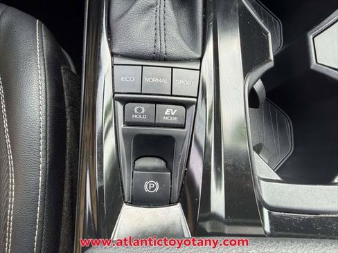Certified 2025 Toyota Camry SE FWD image 23