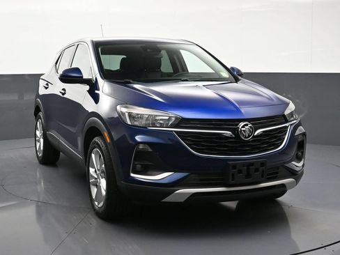 Certified 2023 Buick Encore GX Preferred w/ Cold Weather Comfort Package AWD/4WD image 7
