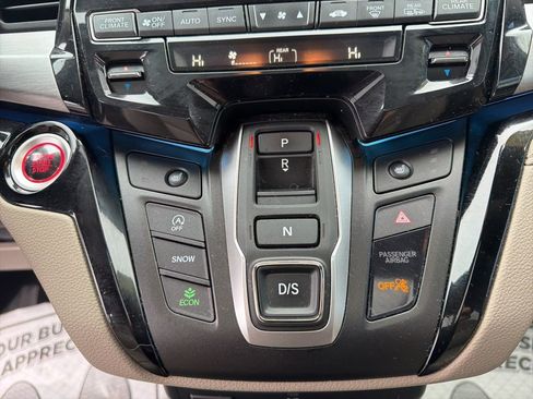 Certified 2023 Honda Odyssey Touring image 19