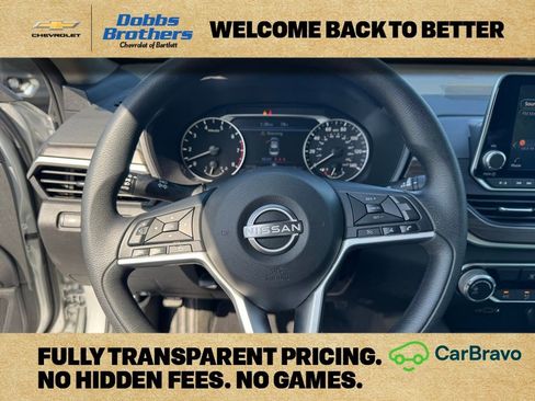 Used 2024 Nissan Altima 2.5 SV FWD image 16
