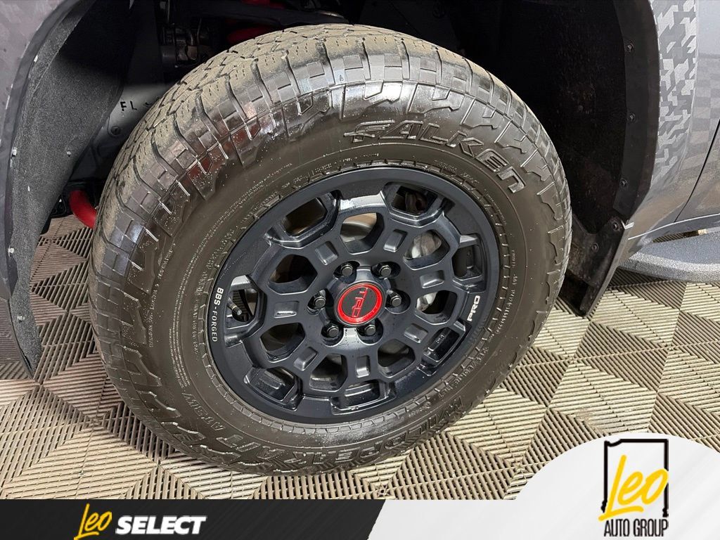 Used 2023 Toyota Sequoia TRD Pro AWD/4WD image 5