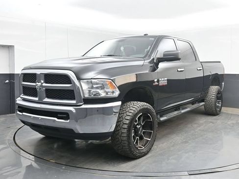 Used 2017 RAM 2500 SLT AWD/4WD image 5