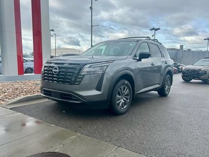 New 2026 Nissan Pathfinder SV