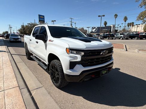 Used 2023 Chevrolet Silverado 1500 LT Trail Boss image 7
