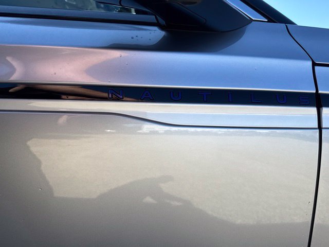 New 2026 Lincoln Nautilus Premier AWD/4WD image 10