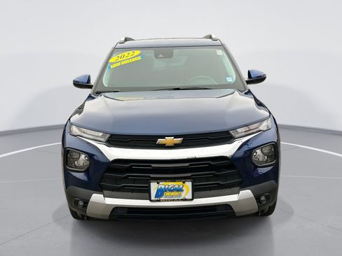 Certified 2022 Chevrolet TrailBlazer LT w/ Driver Confidence Package image 2