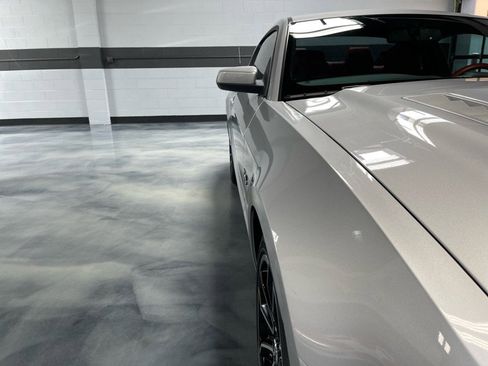 Used 2013 Ford Mustang GT Premium image 7