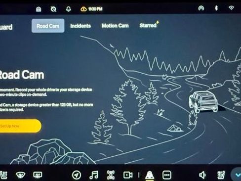 Used 2023 Rivian R1S Adventure image 48