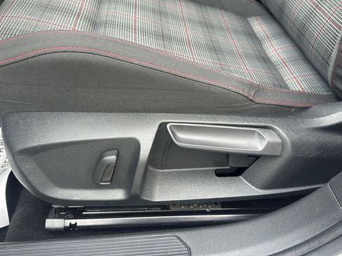 Used 2024 Volkswagen GTI S image 15