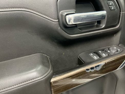 Used 2020 Chevrolet Silverado 1500 LT image 19