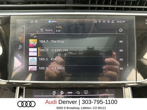 Used 2021 Audi Q8 Premium Plus w/ Premium Plus Package AWD/4WD image 16