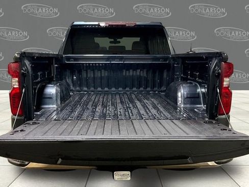 Used 2021 Chevrolet Silverado 1500 LT image 9