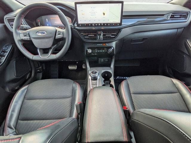 Certified 2024 Ford Escape ST-Line w/ Tech Pack #1 AWD/4WD image 17