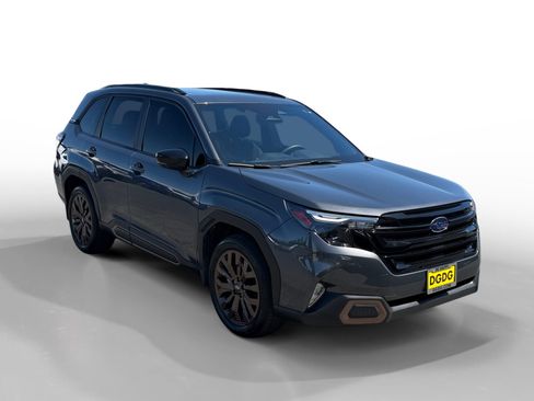 Used 2025 Subaru Forester Sport w/ Popular Package #1 AWD/4WD image 7