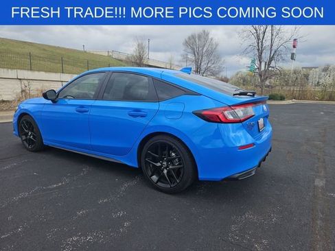 Used 2024 Honda Civic Sport image 3