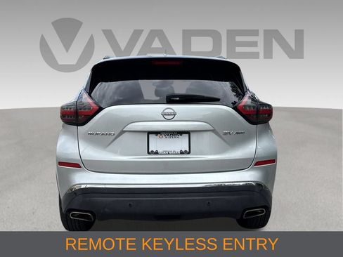 Used 2023 Nissan Murano SV AWD/4WD image 6