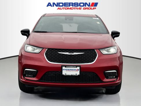 New 2026 Chrysler Pacifica Limited image 15