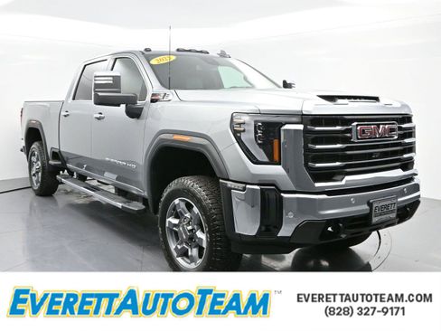 Used 2025 GMC Sierra 2500 SLT w/ SLT Premium Package image 1