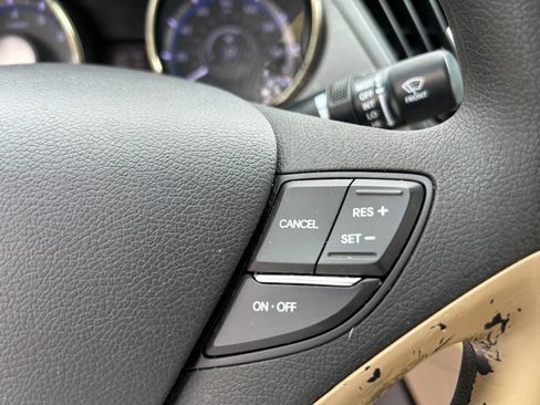 Used 2013 Hyundai Sonata GLS image 17