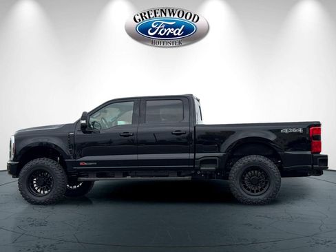 New 2026 Ford F250 Lariat w/ Black Appearance Package image 7