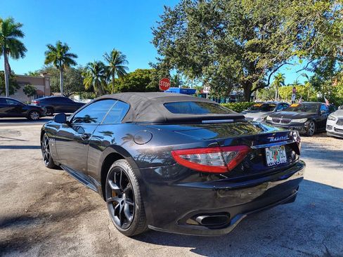 Used 2015 Maserati GranTurismo Sport image 8