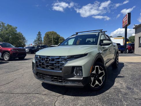 Used 2023 Hyundai Santa Cruz Limited AWD/4WD image 2