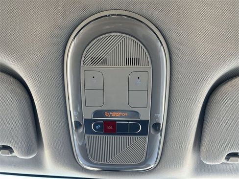 New 2026 Hyundai Ioniq 5 SE image 25