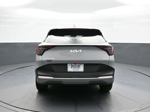 New 2026 Kia Sportage EX image 7