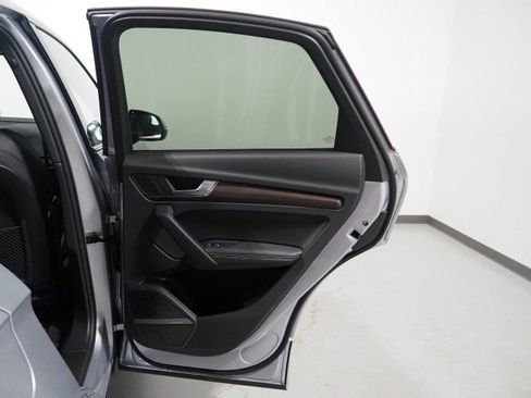 Used 2023 Audi Q5 2.0T Premium Plus Sportback w/ Premium Plus Package AWD/4WD image 60