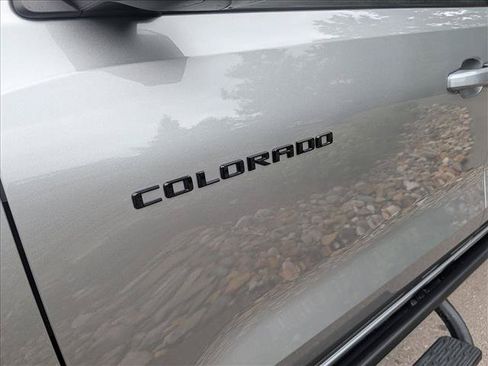 Used 2024 Chevrolet Colorado ZR2 w/ ZR2 Bison Edition AWD/4WD image 10