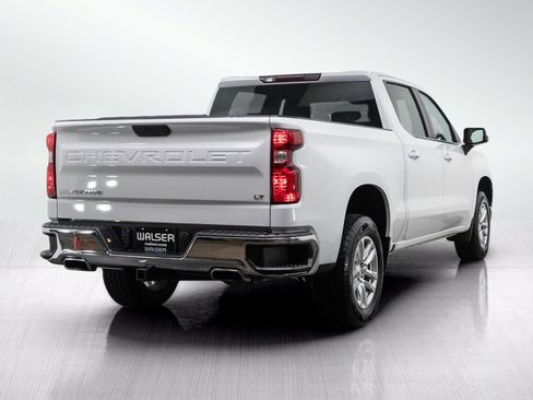 Used 2021 Chevrolet Silverado 1500 LT AWD/4WD image 5