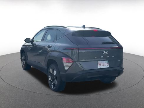 Used 2025 Hyundai Kona SEL image 11