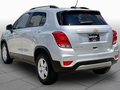 Used 2022 Chevrolet Trax LT AWD/4WD image 12