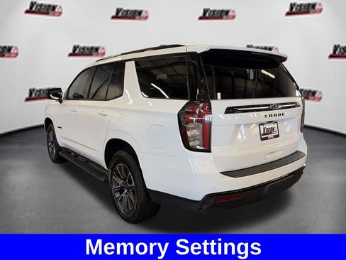 Used 2023 Chevrolet Tahoe Z71 w/ Luxury Package AWD/4WD image 8