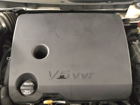 Used 2019 Buick Enclave Essence FWD image 30