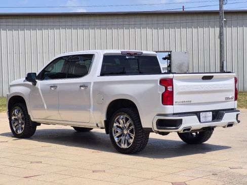 Used 2021 Chevrolet Silverado 1500 High Country AWD/4WD image 4
