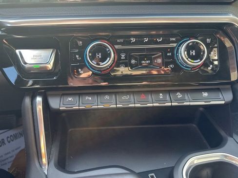 Used 2022 GMC Sierra 1500 Denali image 18