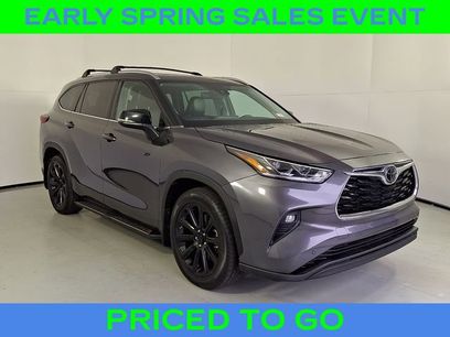 Used 2022 Toyota Highlander Limited