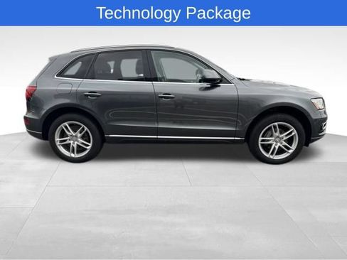 Used 2016 Audi Q5 2.0T Premium Plus AWD/4WD image 2