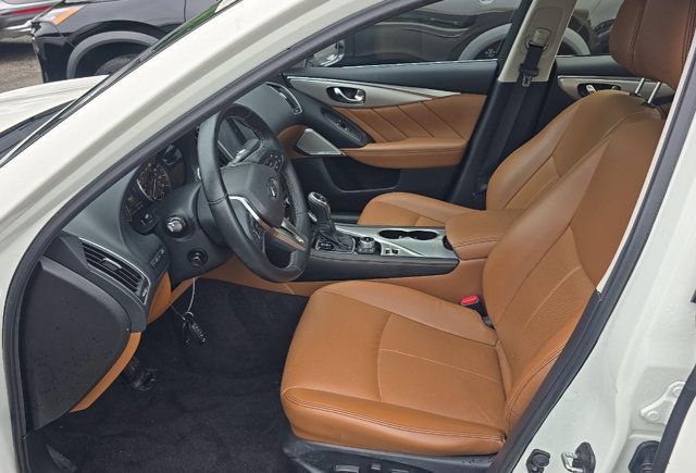 Used 2023 INFINITI Q50 Luxe w/ Cargo Package AWD/4WD image 9