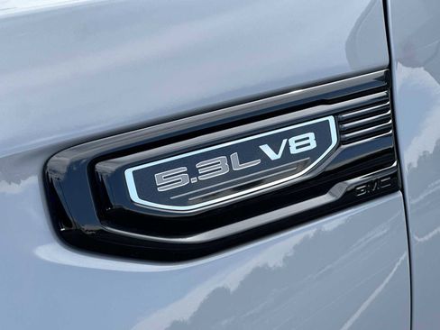 Used 2024 GMC Sierra 1500 Elevation image 41