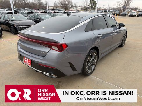 Used 2021 Kia K5 EX image 5
