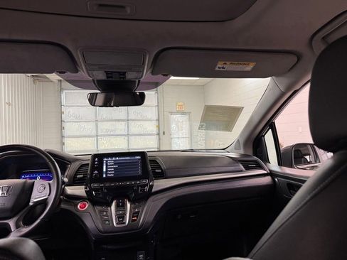 Used 2023 Honda Odyssey EX-L image 22